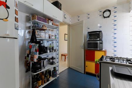 Apartamento à venda com 69m², 2 quartos e sem vagaCozinha