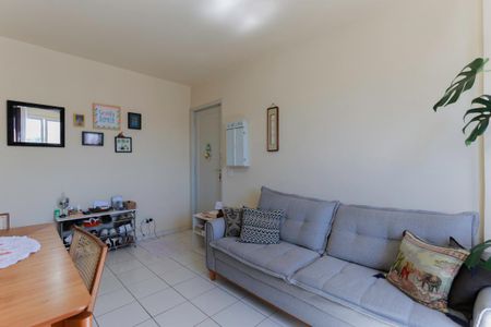 Apartamento à venda com 69m², 2 quartos e sem vagaSala
