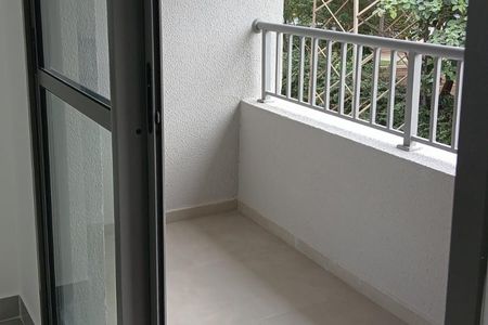 Apartamento à venda com 25m², 1 quarto e sem vaga Apartamento à venda com 25m², 1 quarto e sem vagaVaranda