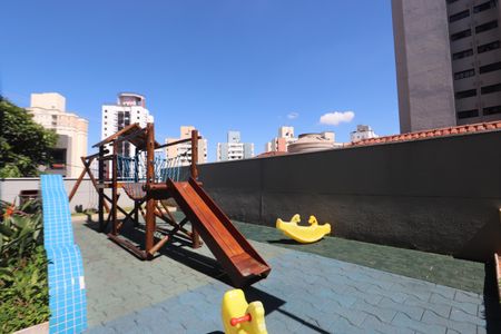 Apartamento para alugar com 65m², 2 quartos e 1 vagaÁrea comum - Playground