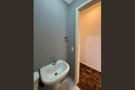 Apartamento à venda com 140m², 3 quartos e 2 vagasLavabo 