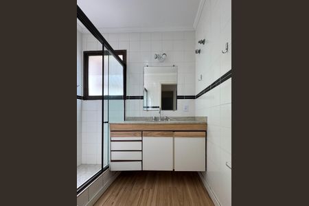 Apartamento à venda com 140m², 3 quartos e 2 vagasBanheiro - Suíte