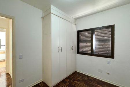 Apartamento à venda com 140m², 3 quartos e 2 vagasQuarto 2
