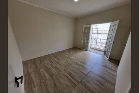 Foto 06 de casa à venda com 2 quartos, 240m² em Vila Homero Thon, Santo André