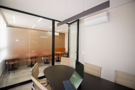 Studio à venda com 35m², 1 quarto e 1 vagaEscritório