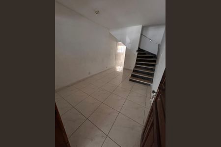 Sala de casa à venda com 3 quartos, 70m² em Parque Edu Chaves, São Paulo