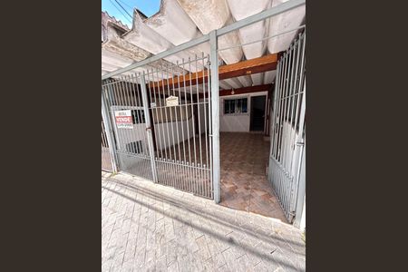 Casa à venda com 70m², 3 quartos e 1 vagaFachada