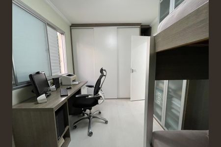 Casa à venda com 141m², 3 quartos e 2 vagasQuarto 2