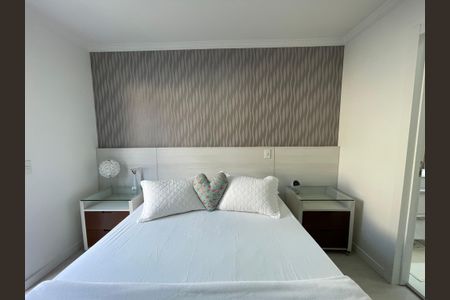 Casa à venda com 141m², 3 quartos e 2 vagasSuíte