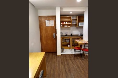 Sala de apartamento para alugar com 1 quarto, 55m² em Centro, Santo André