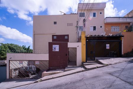 Studio para alugar com 40m², 1 quarto e sem vaga Studio para alugar com 40m², 1 quarto e sem vagaFachada