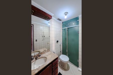 Apartamento à venda com 100m², 3 quartos e 1 vaga Apartamento à venda com 100m², 3 quartos e 1 vagaBanheiro da Suíte