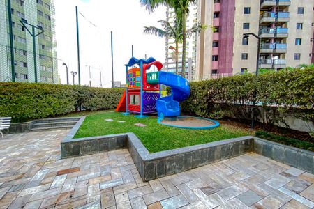 Apartamento à venda com 100m², 3 quartos e 1 vagaÁrea comum - Playground
