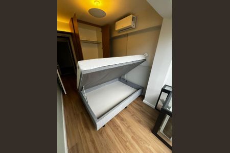 Quarto de apartamento para alugar com 1 quarto, 34m² em Pinheiros, São Paulo