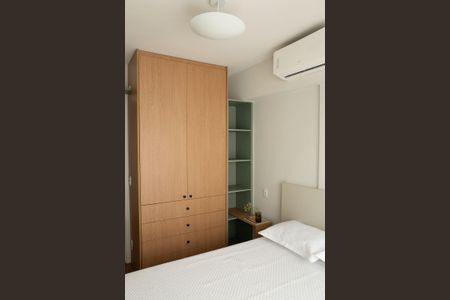 Quarto de apartamento para alugar com 1 quarto, 34m² em Pinheiros, São Paulo