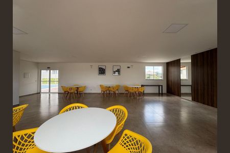 Apartamento para alugar com 50m², 2 quartos e 1 vaga Apartamento para alugar com 50m², 2 quartos e 1 vagaSalão de festas