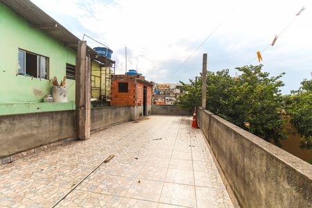 Casa para alugar com 60m², 2 quartos e sem vagaTerraço