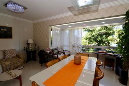 Apartamento para alugar com 110m², 3 quartos e 2 vagas Apartamento para alugar com 110m², 3 quartos e 2 vagasSala