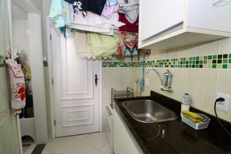 Apartamento para alugar com 110m², 3 quartos e 2 vagas Apartamento para alugar com 110m², 3 quartos e 2 vagasCozinha