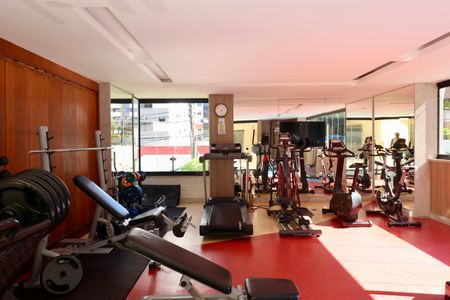 Apartamento para alugar com 110m², 3 quartos e 2 vagas Apartamento para alugar com 110m², 3 quartos e 2 vagasAcademia