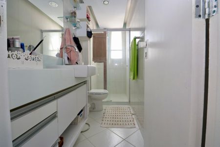 Apartamento para alugar com 110m², 3 quartos e 2 vagas Apartamento para alugar com 110m², 3 quartos e 2 vagasSuíte