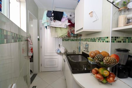 Apartamento para alugar com 110m², 3 quartos e 2 vagas Apartamento para alugar com 110m², 3 quartos e 2 vagasCozinha