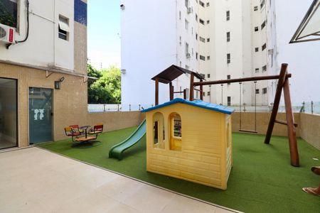 Apartamento para alugar com 110m², 3 quartos e 2 vagas Apartamento para alugar com 110m², 3 quartos e 2 vagasPlayground