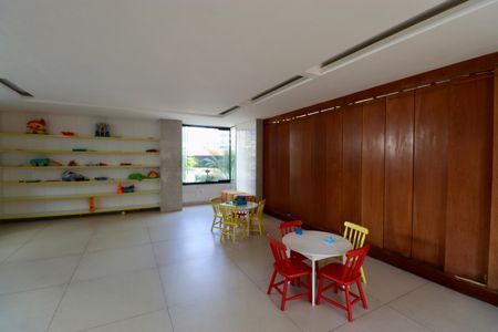 Apartamento para alugar com 110m², 3 quartos e 2 vagas Apartamento para alugar com 110m², 3 quartos e 2 vagasBrinquedoteca