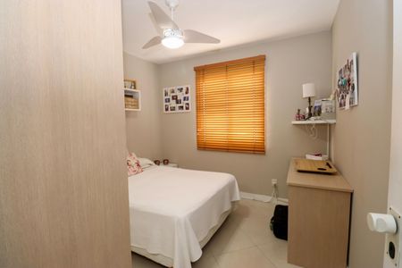 Quarto 2 de apartamento para alugar com 3 quartos, 110m² em Caminho das Árvores, Salvador