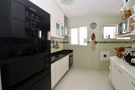 Apartamento para alugar com 110m², 3 quartos e 2 vagas Apartamento para alugar com 110m², 3 quartos e 2 vagasCozinha