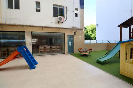 Apartamento para alugar com 110m², 3 quartos e 2 vagas Apartamento para alugar com 110m², 3 quartos e 2 vagasPlayground