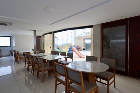 Apartamento para alugar com 110m², 3 quartos e 2 vagas Apartamento para alugar com 110m², 3 quartos e 2 vagasSalão de Festas