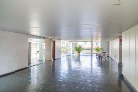 Apartamento para alugar com 54m², 2 quartos e sem vagaÁrea Comum - Salão de Festas