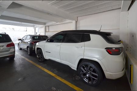 Apartamento à venda com 75m², 3 quartos e 2 vagas Apartamento à venda com 75m², 3 quartos e 2 vagasGaragem