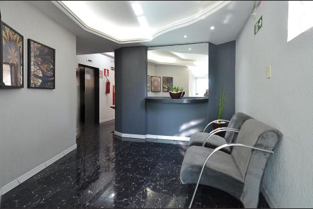 Apartamento à venda com 75m², 3 quartos e 2 vagas Apartamento à venda com 75m², 3 quartos e 2 vagasHall de entrada