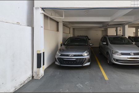 Apartamento à venda com 75m², 3 quartos e 2 vagas Apartamento à venda com 75m², 3 quartos e 2 vagasGaragem