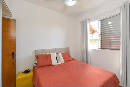 Apartamento à venda com 75m², 3 quartos e 2 vagas Apartamento à venda com 75m², 3 quartos e 2 vagasQuarto 2