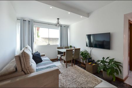 Apartamento à venda com 75m², 3 quartos e 2 vagas Apartamento à venda com 75m², 3 quartos e 2 vagasSala Ambientes