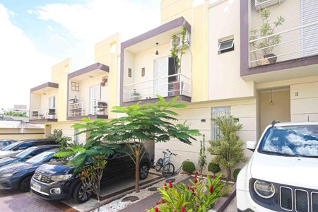 Apartamento à venda com 100m², 3 quartos e 2 vagas Apartamento à venda com 100m², 3 quartos e 2 vagasFrente da casa