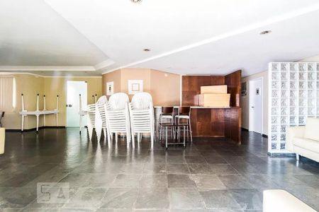 Apartamento à venda com 130m², 3 quartos e 2 vagasSalão de Festas