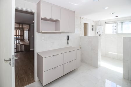 Apartamento à venda com 130m², 3 quartos e 2 vagasCozinha