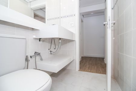 Apartamento à venda com 130m², 3 quartos e 2 vagasBanheiro