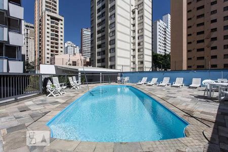 Apartamento à venda com 130m², 3 quartos e 2 vagasPiscina