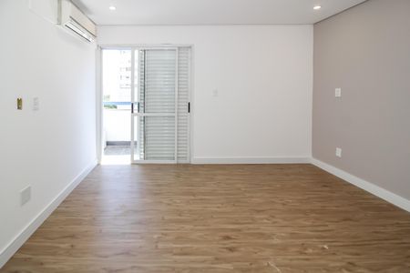 Apartamento à venda com 130m², 3 quartos e 2 vagasSuíte