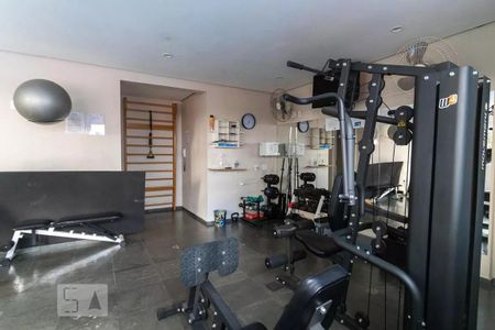 Apartamento à venda com 130m², 3 quartos e 2 vagasAcademia