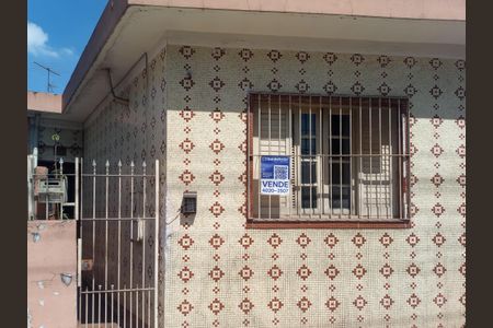 Casa à venda com 70m², 2 quartos e sem vagaFachada