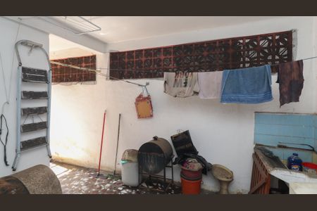 Casa à venda com 70m², 2 quartos e sem vagaÁrea de Serviço