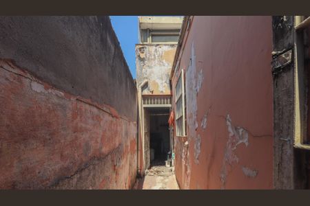 Casa à venda com 70m², 2 quartos e sem vagaÁrea externa