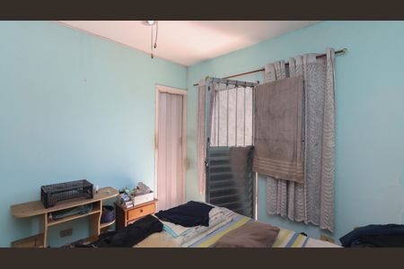Casa à venda com 70m², 2 quartos e sem vagaSuíte