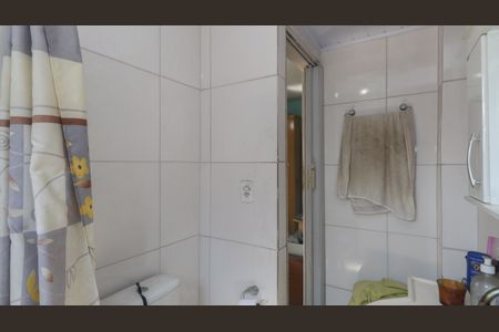 Casa à venda com 70m², 2 quartos e sem vagaBanheiro da Suíte
